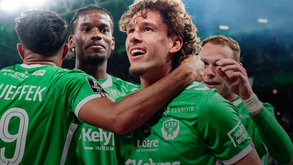 Lucas Stassin marcou os dois golos que deram a vitória ao Saint-Étienne