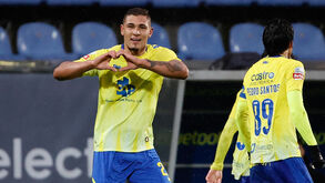 Nandín cimenta estatuto de suplente de luxo