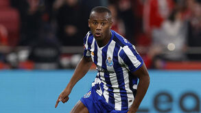 Djaló não volta a jogar pelo FC Porto e dragões já procuram alternativas para o Mundial de Clubes: os nomes em cima da mesa
