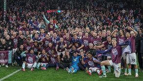 Uma fortaleza intransponível: os impressionantes números que levam o Burnley de volta à Premier League