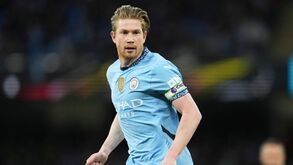 Aston Villa planeia entrar na corrida por Kevin De Bruyne