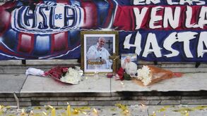 Adeptos do San Lorenzo veem Francisco ajudar equipa ao lado de Deus: «Foi um grande a sério»