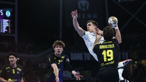 Sporting em ação frente ao Nantes