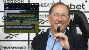 Adeptos do Botafogo descobrem número de John Textor e inundam-lhe WhatsApp a pedir saída de Renato Paiva