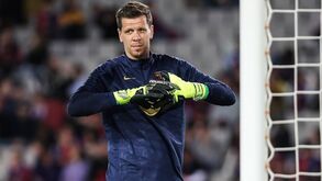 Szczesny: «O Barcelona ofereceu-me dois anos de renovação mas... quem vai decidir é a minha mulher»