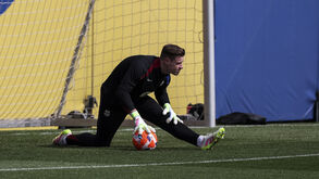 Ter Stegen regressa aos convocados do Barcelona após sete meses de ausência