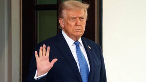 Donald Trump está a considerar um ataque dos EUA ao Irão