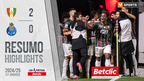 O resumo do E. Amadora-FC Porto: golos, casos e outros lances