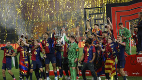 A festa do Barcelona após conquista da Taça do Rei