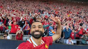 Selfie de Salah com os adeptos