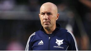 Cruzeiro empata na visita ao Vitória e iguala Flamengo no Brasileirão
