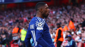 Dembélé festeja o golo que deu a vitória do PSG frente ao Arsenal