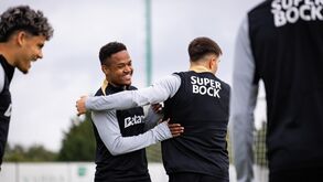 Sporting junta Geny aos indispensáveis e avança sobre o passe: «Muito mais perto que há um ano»