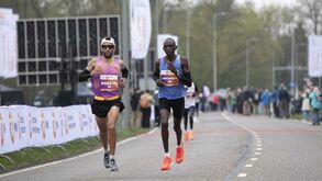 Samuel Barata ficou em 9.º na Maratona de Roterdão
