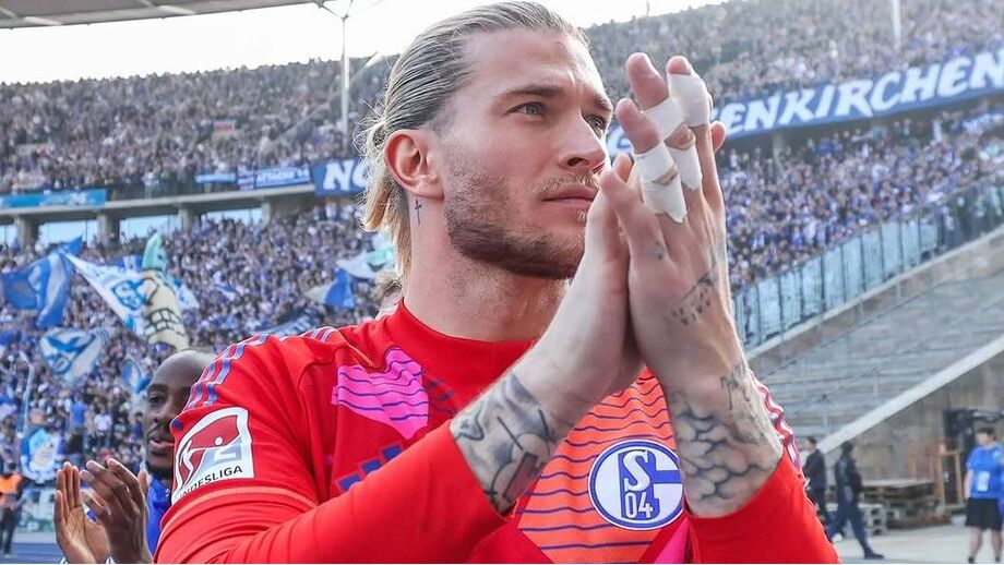Loris Karius assinou pelo Schalke 04 em janeiro