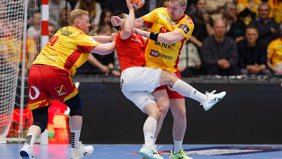 Benfica perde na Dinamarca