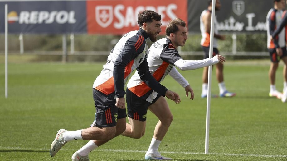 Kökçü e Aktürkoglu no treino