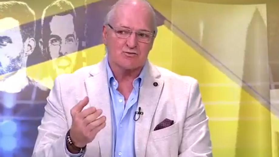 Comentador da CMTV de olhos postos no clássico