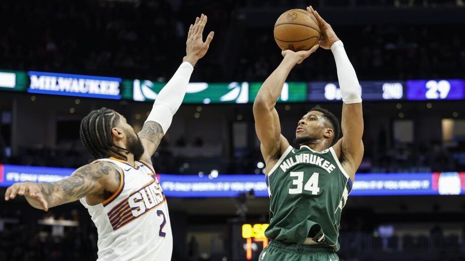 Giannis Antetokounmpo assina com o Miami Heat