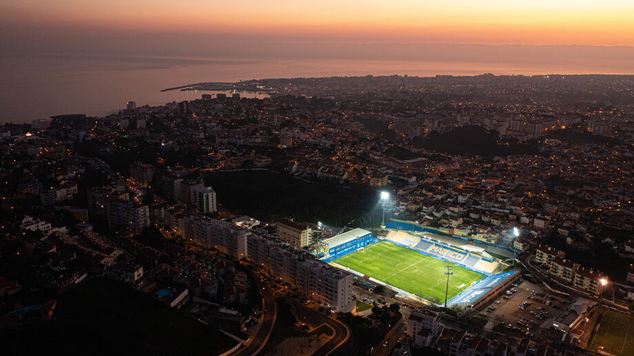 Estadio Antonio Coimbra da Mota Estoril Portugal.jpeg