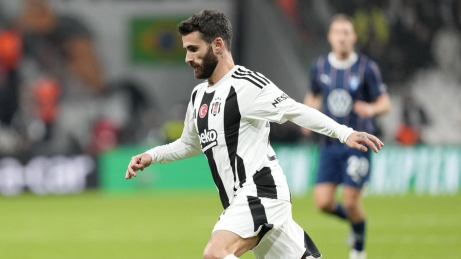 Rafa Silva em ação durante um jogo do Besiktas