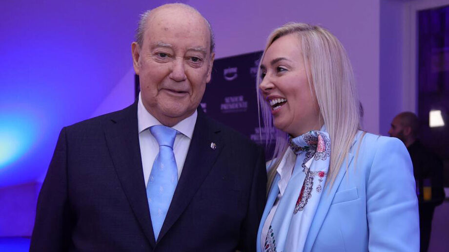 Pinto da Costa e a mulher, Cláudia Campo