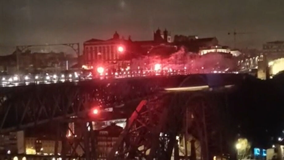 Clássico aquece fora de campo