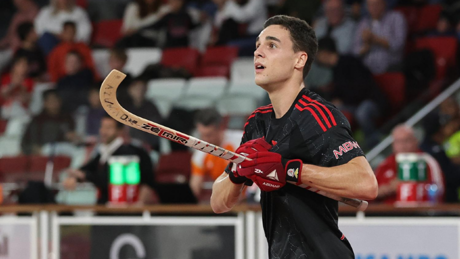 Zé Miranda a brilhar pelo Benfica