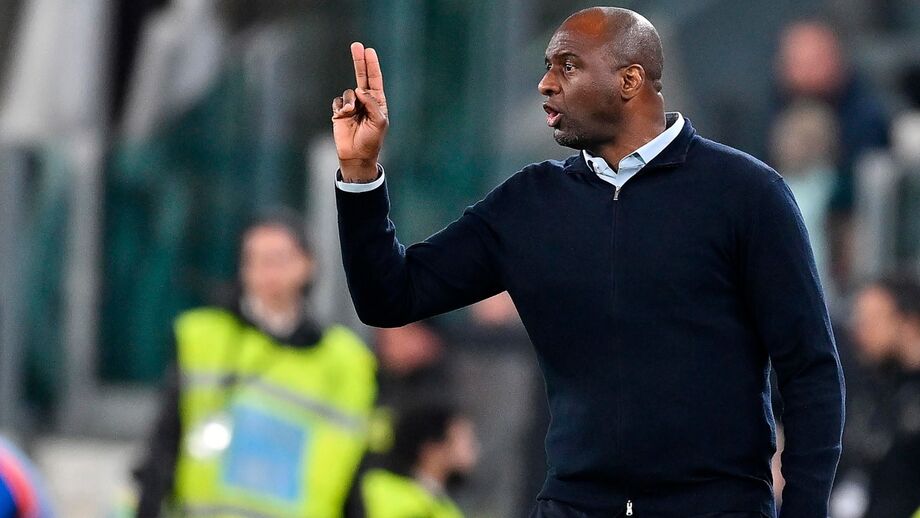 Vieira no duelo diante da Juventus