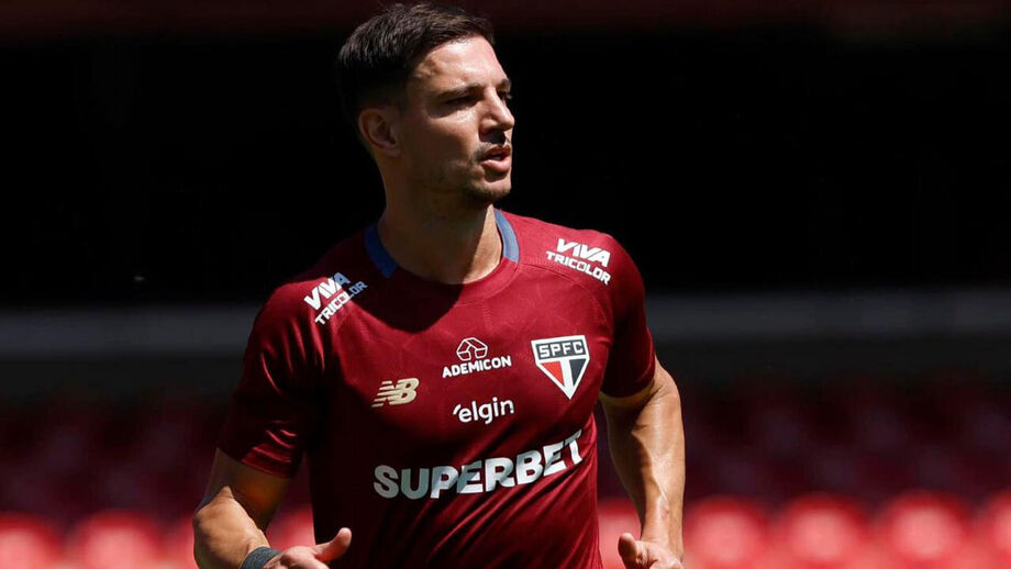 Cédric Soares
