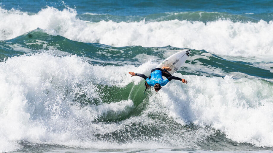 Caparica Surf Fest 2025 vai ter 22 portugueses em competição
