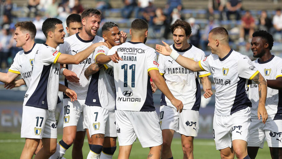 Nesta jornada, o Famalicão superou o Estoril em casa, por 3-0