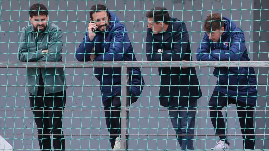 César Peixoto a assistir ao Gil Vicente-Sporting da Liga Revelação