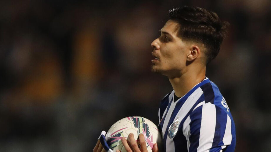 Francisco Moura voltou a assinar uma assistência