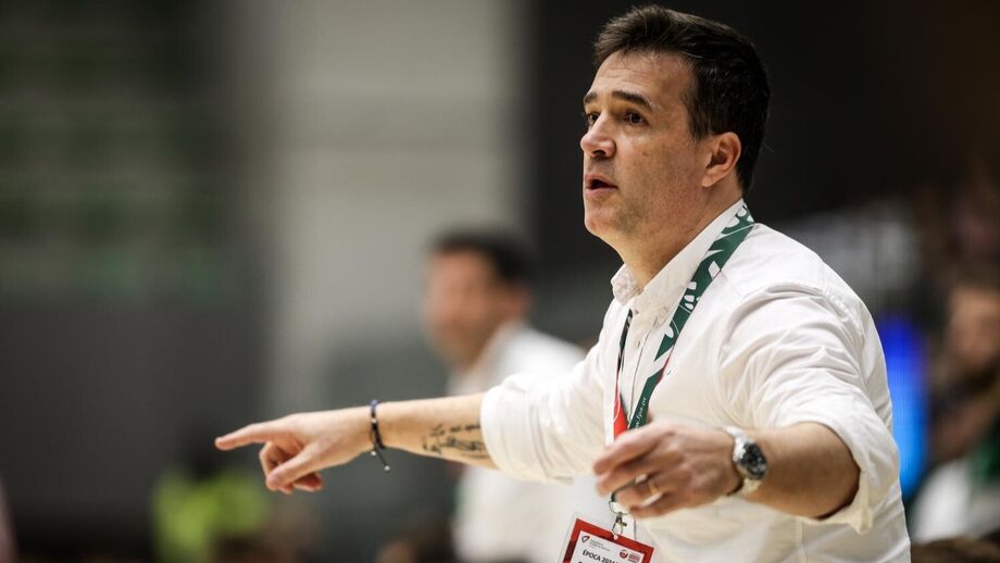 Ricardo Costa dá o mote