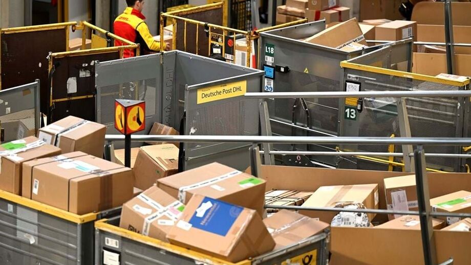 DHL suspende envios para os EUA de pacotes com valor superior a 800 dólares