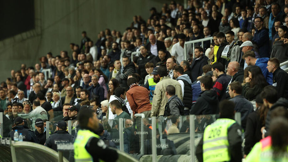 Os adeptos do Boavista nas bancadas