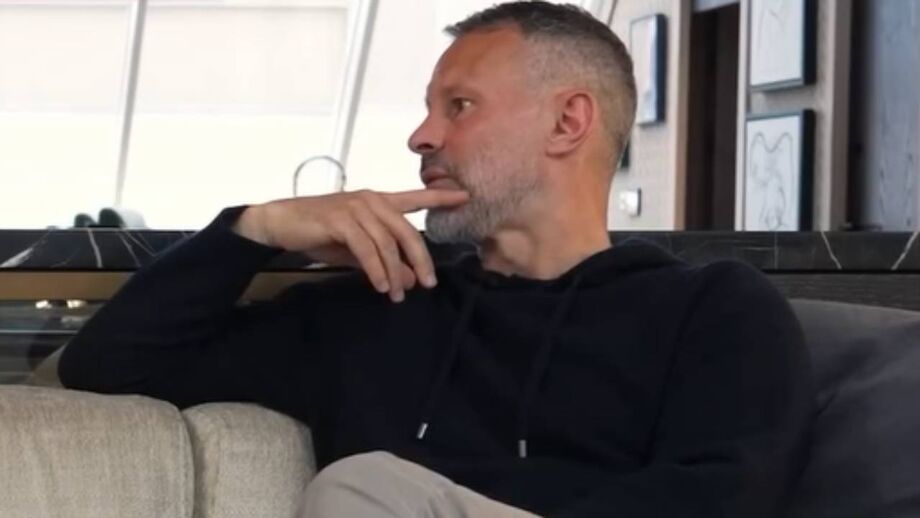 Antigo médio elogia CR7 no podcast de Rio Ferdinand 