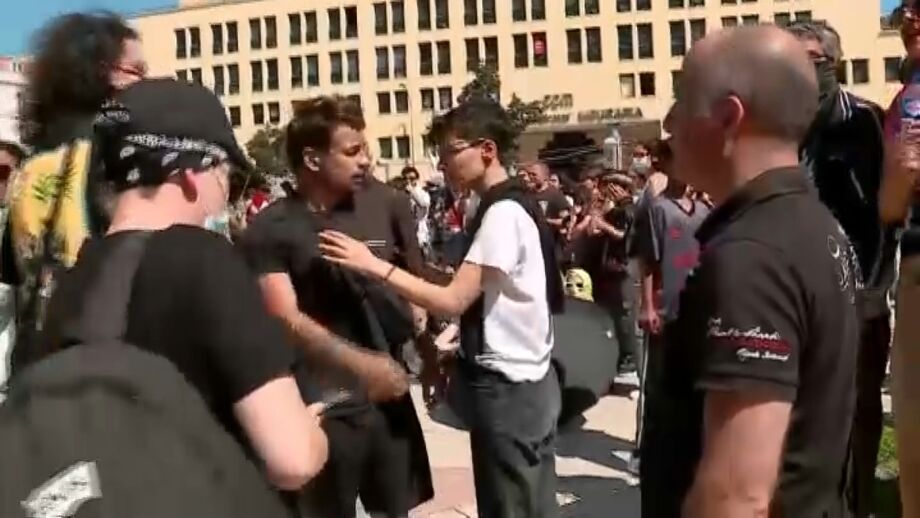 Momentos de tensão nas celebrações do 25 de abril