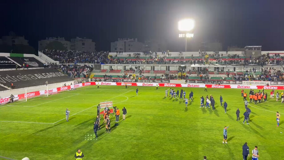 Dragões perderam por 2-0 com o Estrela da Amadora