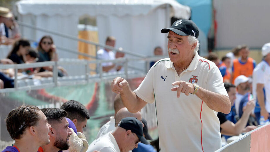Mário Narciso, selecionador nacional de futebol de praia