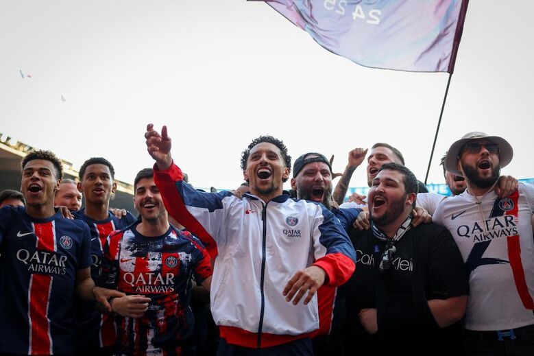 As imagens da festa de campeão do PSG