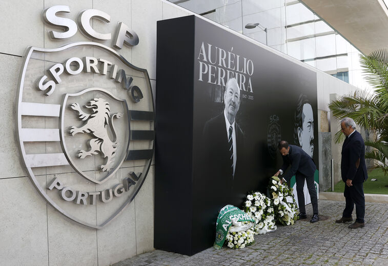 Dedicatórias nas cerimónias fúnebres