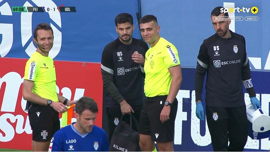 Telmo Capitaz, árbitro assistente, foi visto pelo staff médico do Feirense