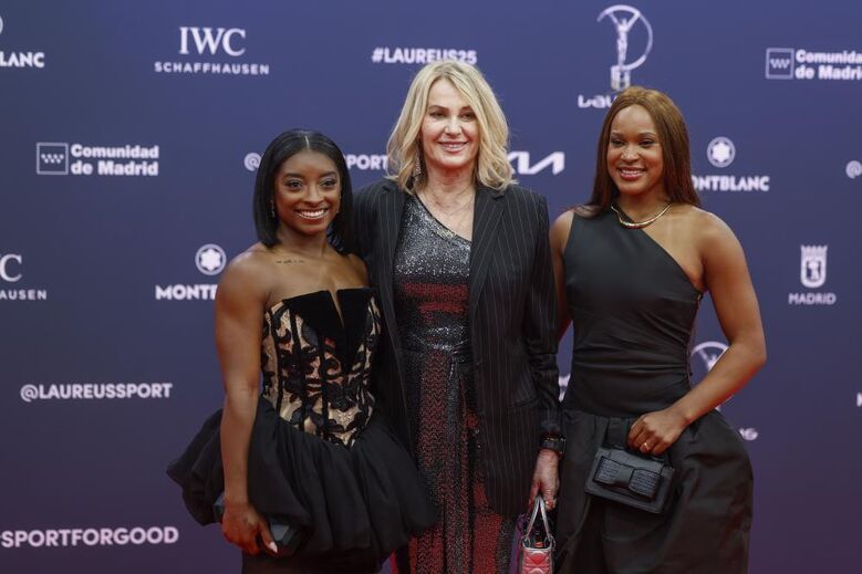 Simone Biles, Nadia Comaneci e Rebeca Andrade