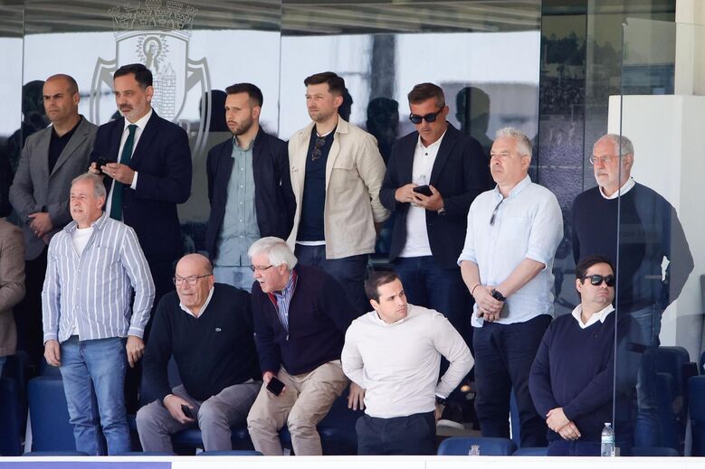 Jorge Costa e Zubizarreta no Feirense-FC Porto B