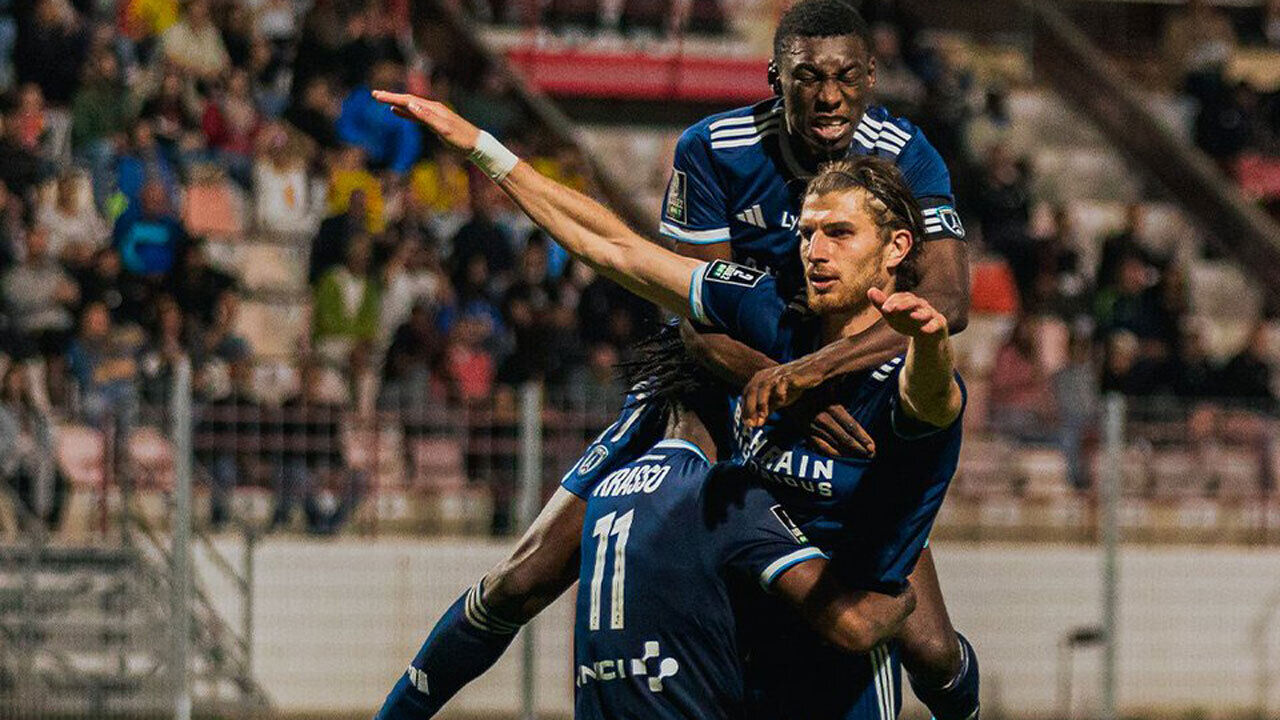 Festejos do Paris FC