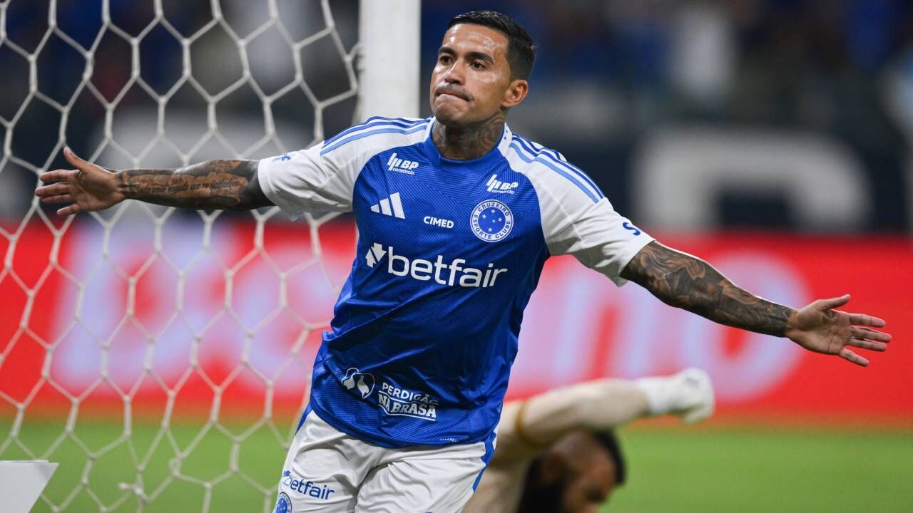Dudu já não é jogador do Cruzeiro
