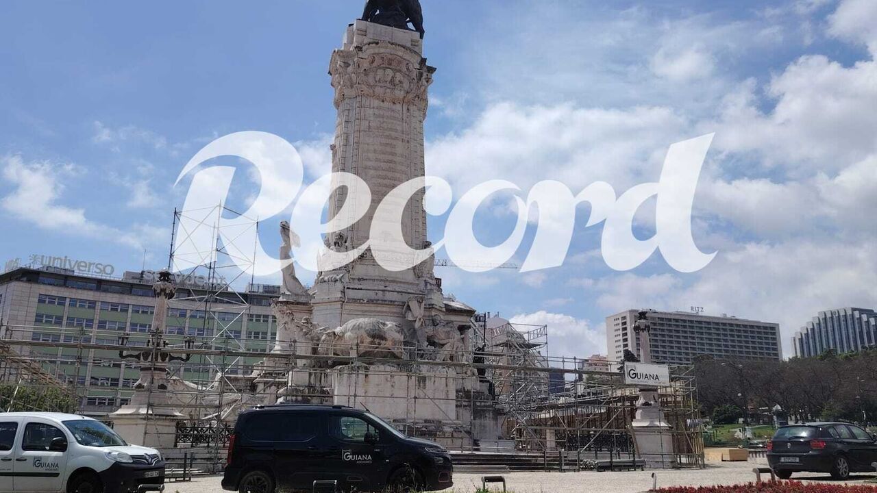 Operação Marquês de Pombal segue a todo o gás: Palco do campeão já começou a ser montado