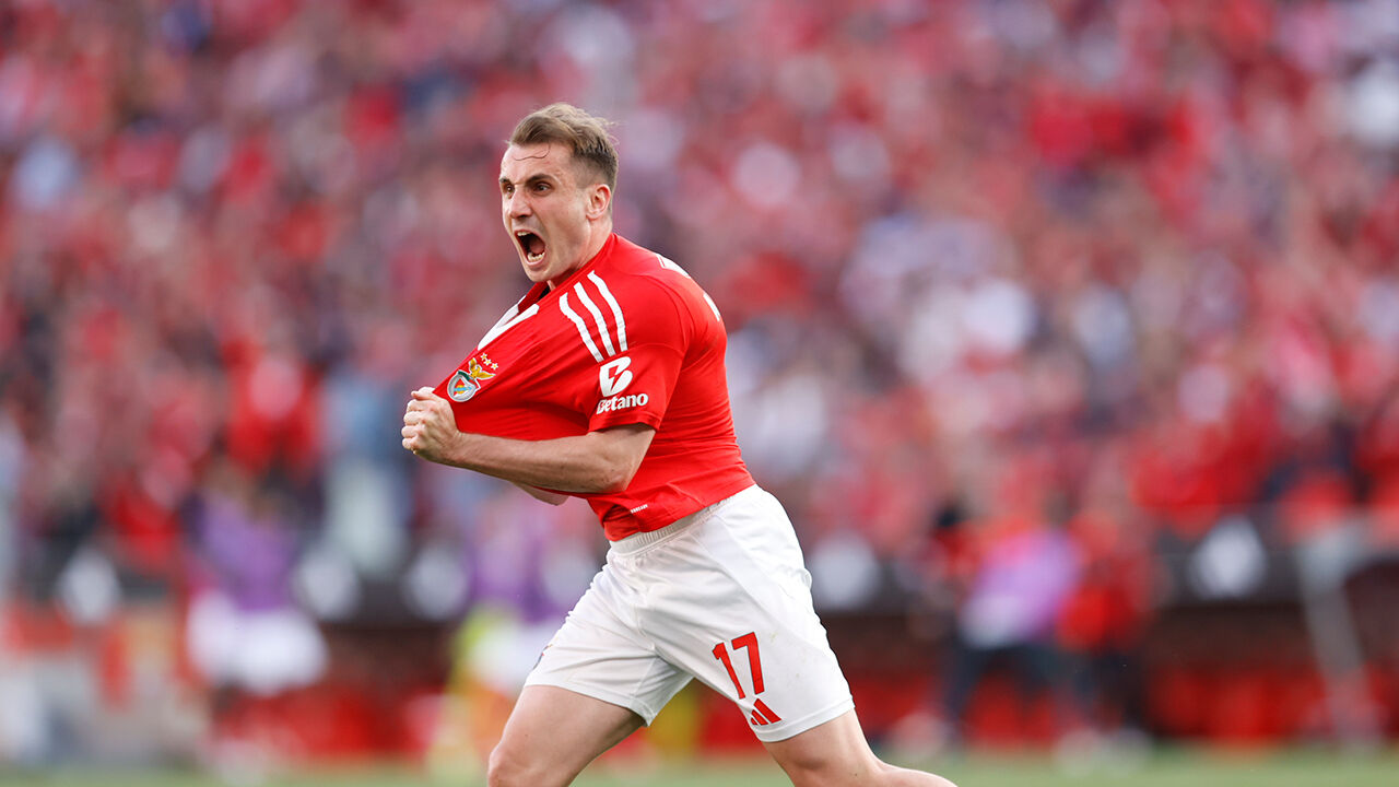 Aktürkoglu celebrou na Luz